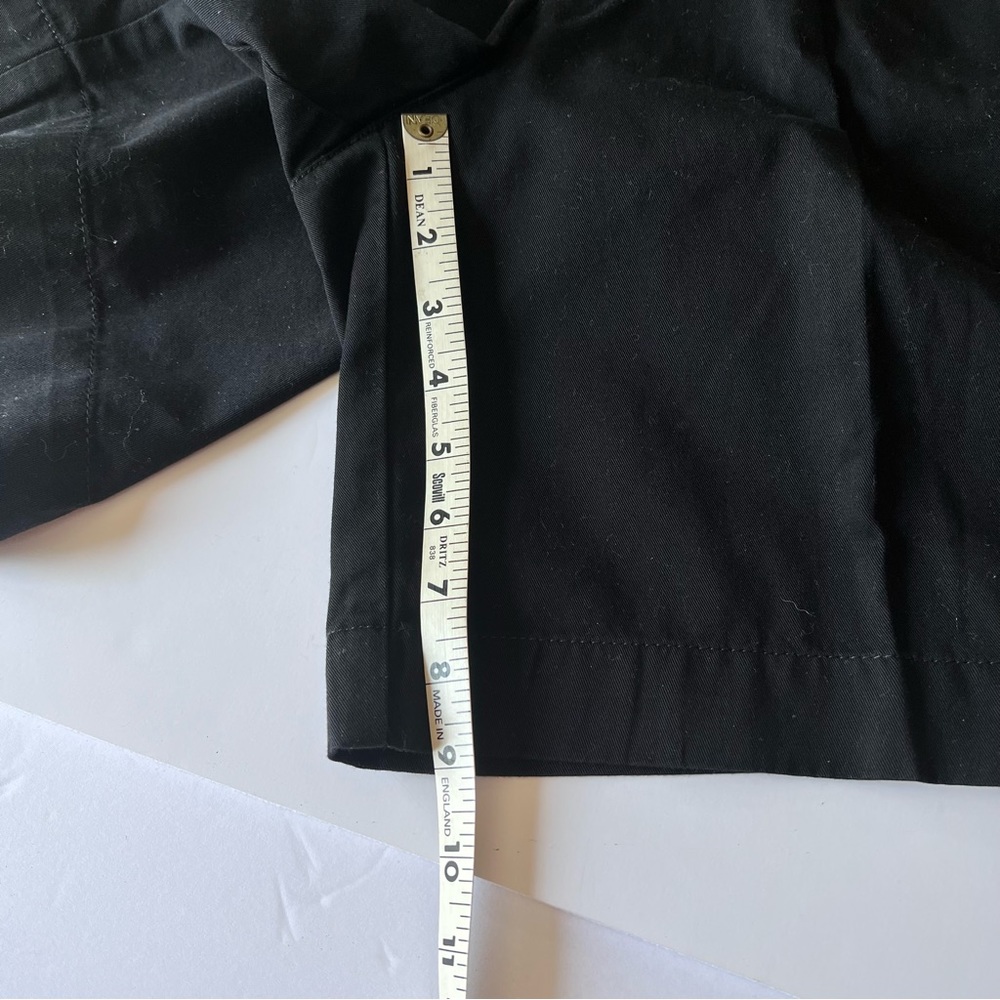 Crazy Horse (Liz Claiborne Company) Black Long Pocketed Shorts.  NWT.  Size = 12 - Picture 13 of 13